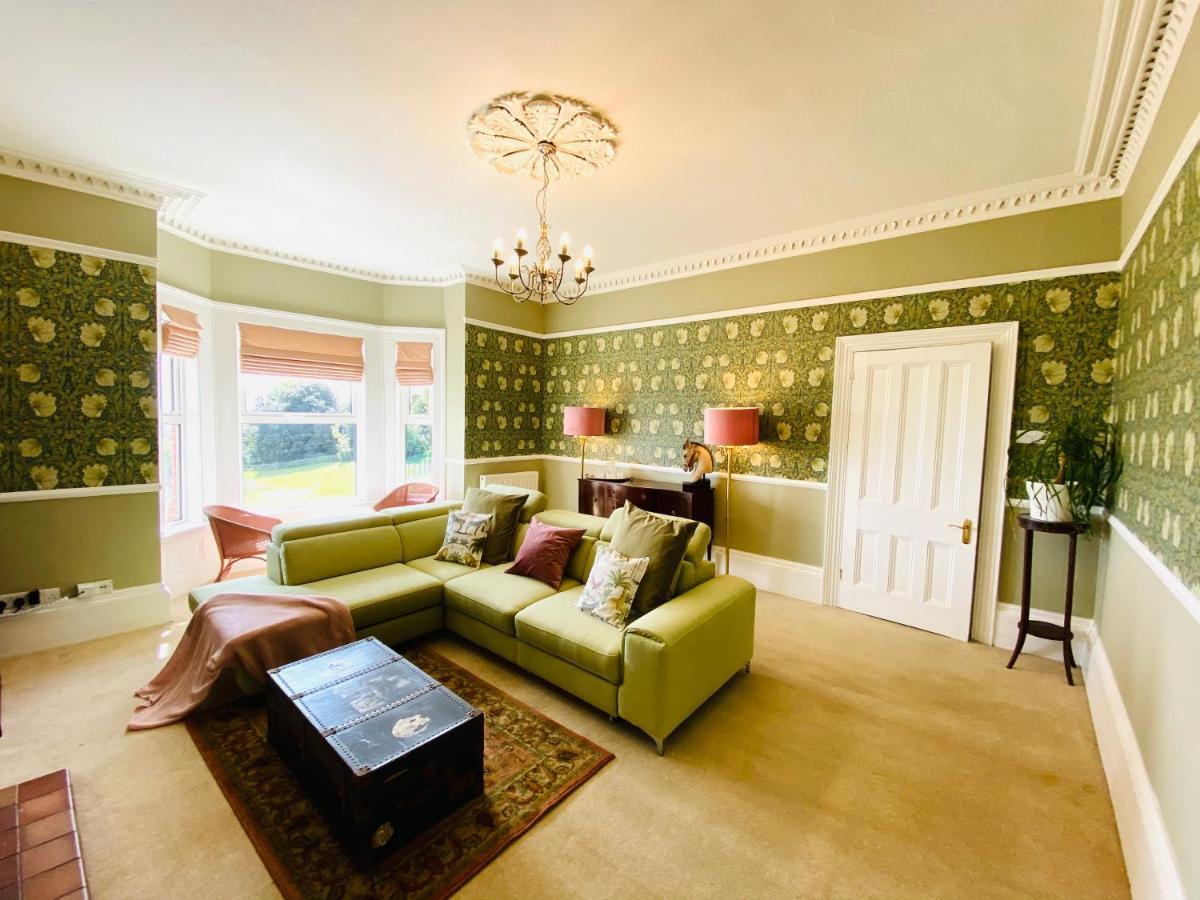 Clarendon View, Historic Apartment With Sea Views Ventnor Exterior photo